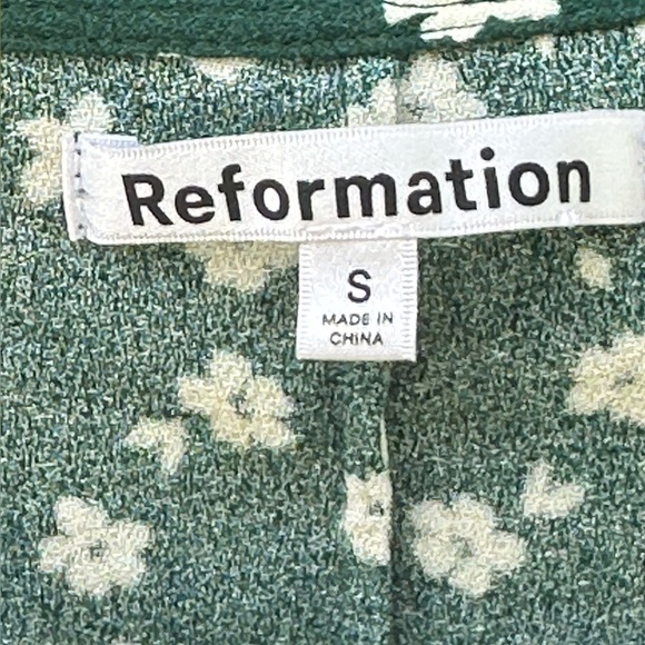 Reformation Green With Cream Flowers “Nell” Top Size Small - Picture 8 of 12